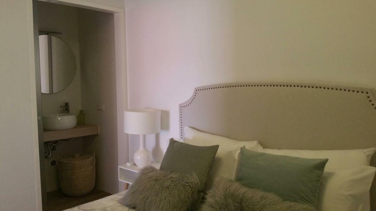 Beachfront Los Cristianos Apartment Arona  Bagian luar foto