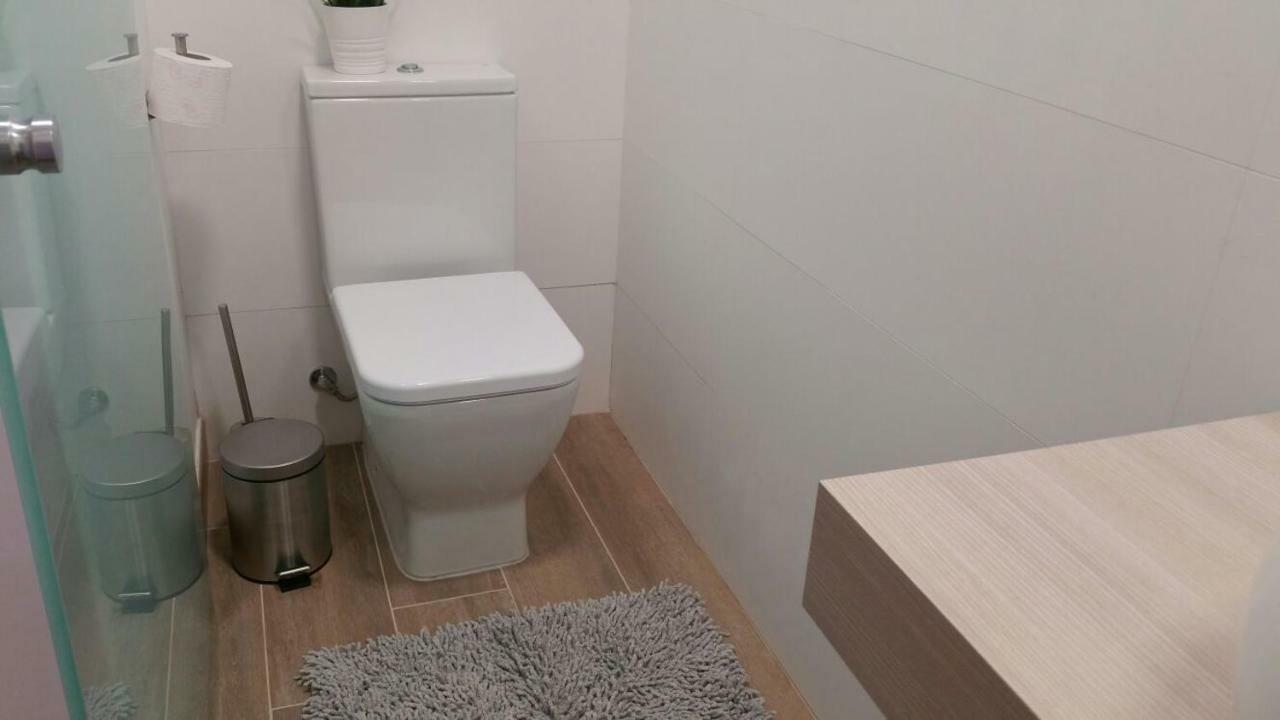 Beachfront Los Cristianos Apartment Arona  Bagian luar foto
