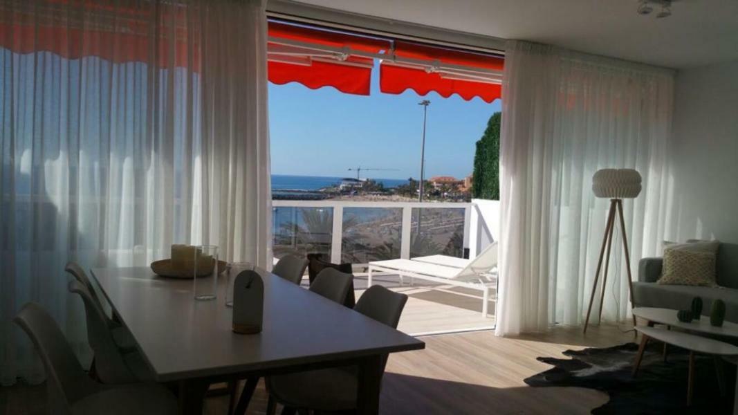 Beachfront Los Cristianos Apartment Arona  Bagian luar foto